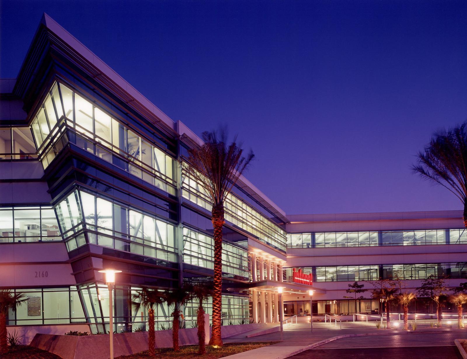 BT Global Headquarters, El Segundo, California, photograph 1 of 14